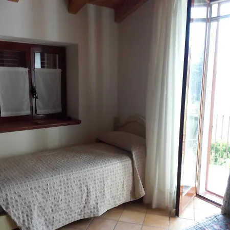 Ferraro Turina Tatil Evi *